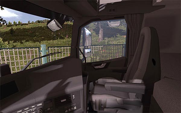 Volvo FH 2013 black interior