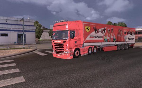 Ferrari Ducati Trailer