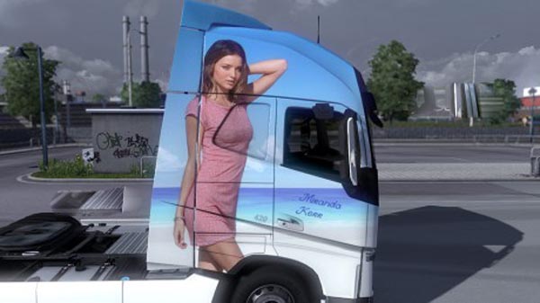 Volvo Miranda Kerr skin 