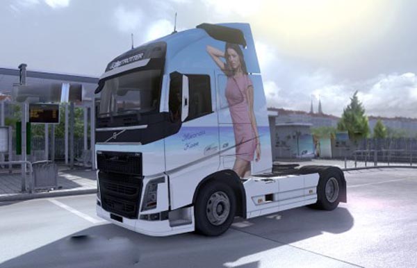 Volvo Miranda Kerr skin 