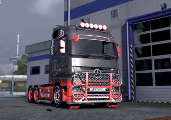 Mercedes Actros Grey Red Skin