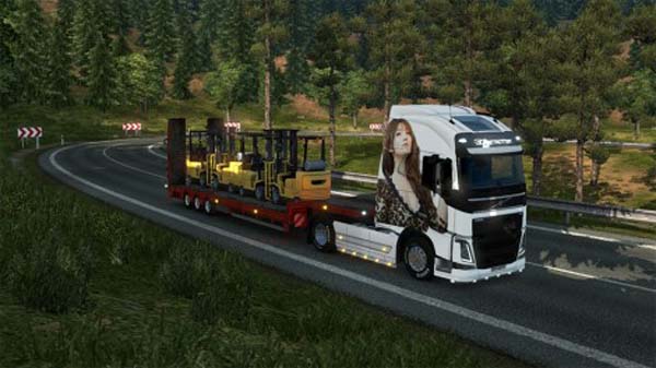 Volvo FH Girl skin