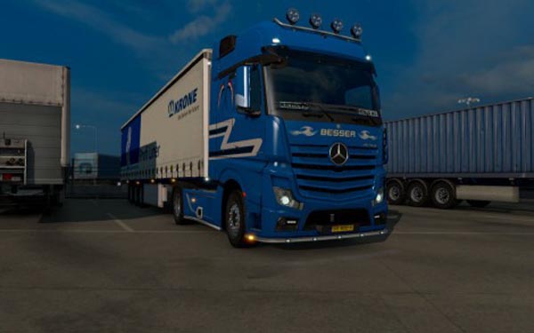 Mercedes-Benz Actros MP4 – BESSER Paintjob