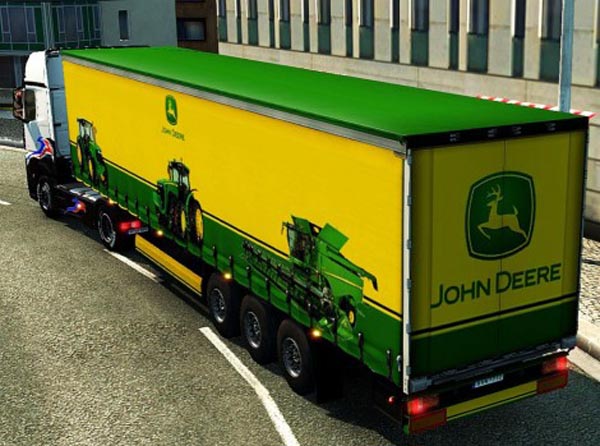 John Deere Trailer