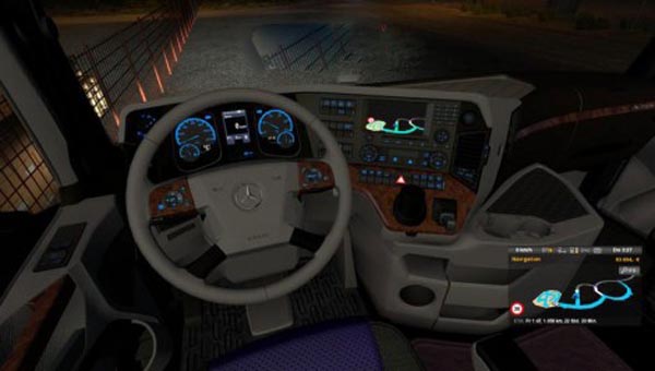 Mercedes Benz Actros MP4 Interior