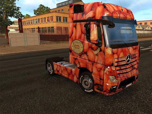 Peanuts skin for Mercedes MP4