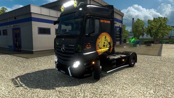 Mercedes Benz Actros MP4 Halloween Skin