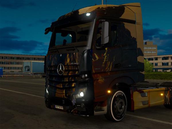 Mercedes MP4 Skin