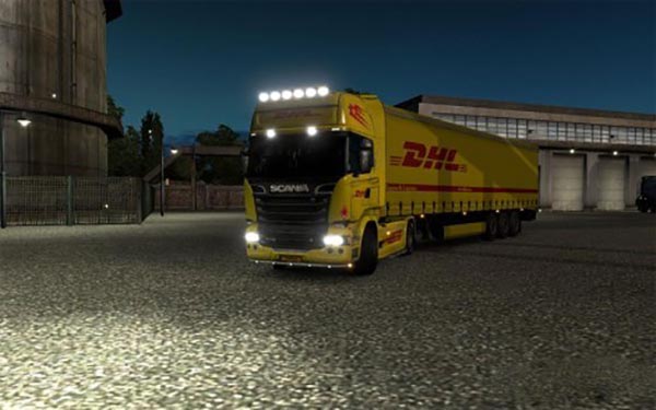 Scania DHL combo